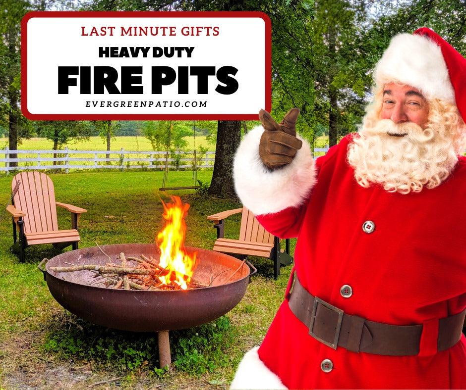 Christmas w/ Evergreen Patio - Evergreen Patio