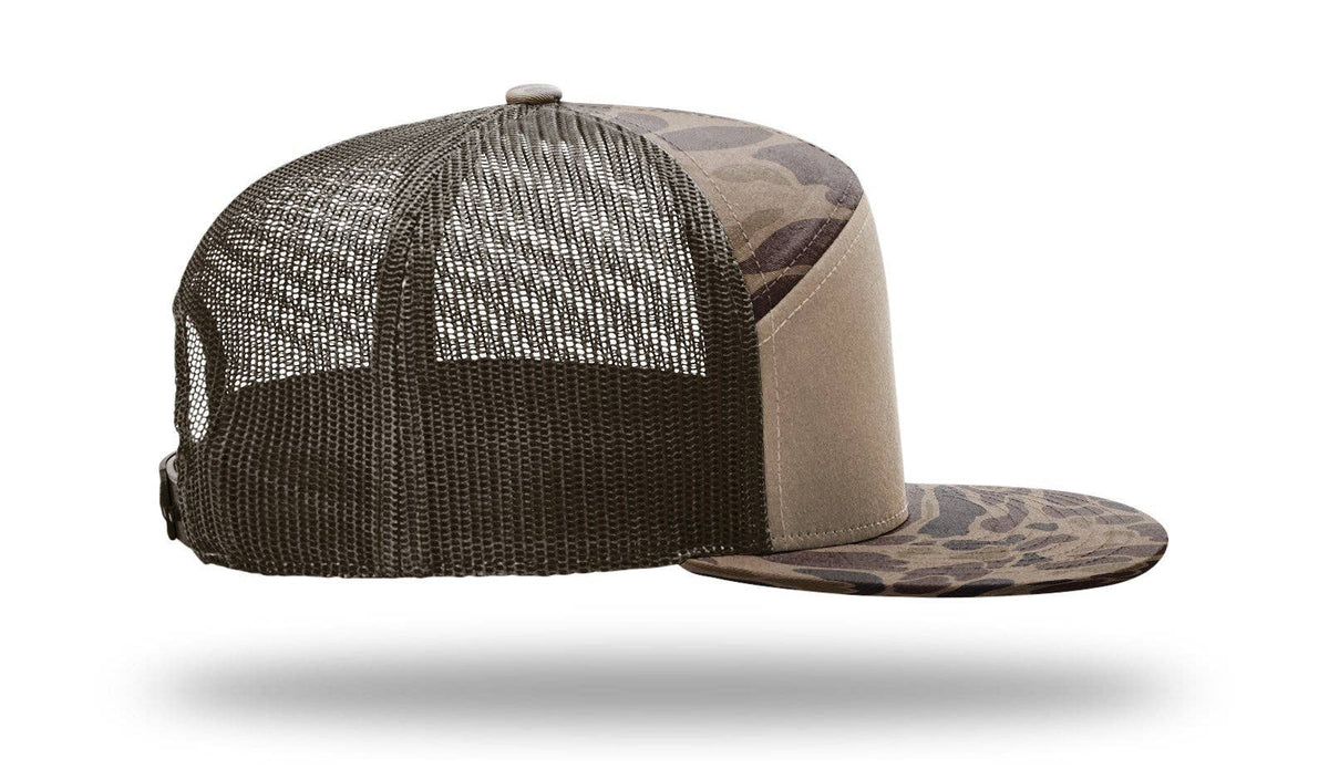 Richardson 168P Printed 7 Panel Trucker Hat: Realtree Advantage/Khaki