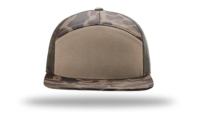 Richardson 168P Printed 7 Panel Trucker Hat: Realtree Advantage/Khaki