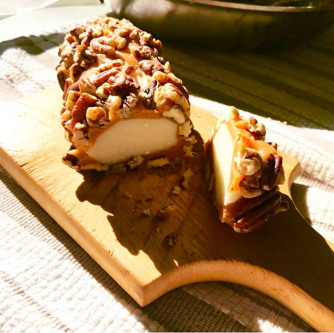 Pecan Log Roll - Vanilla, 2oz.