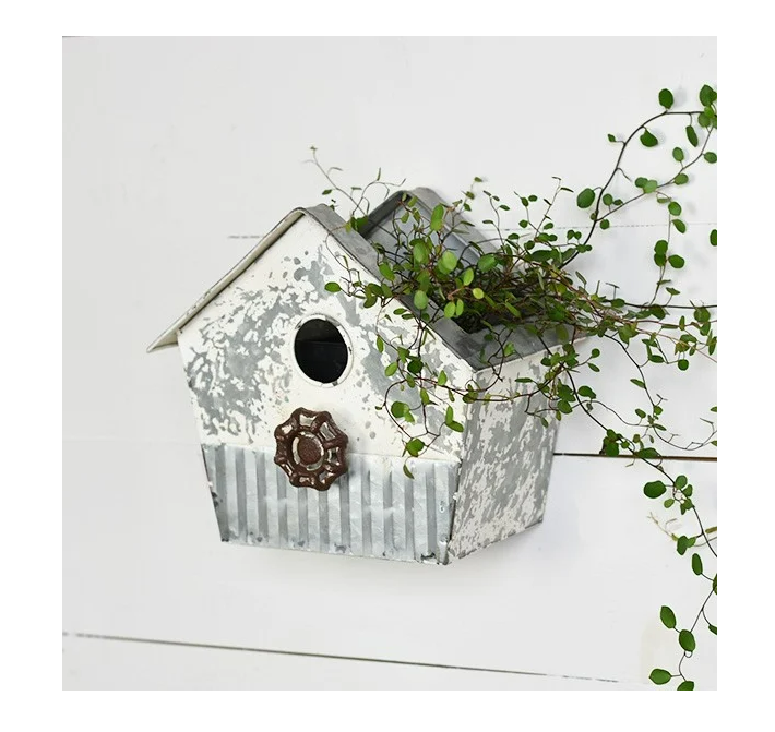 VINTAGE TIN BIRDHOUSE